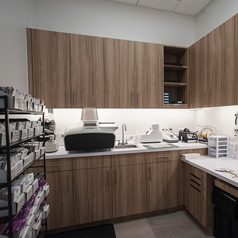 In-house edging lab at Belterra Eyecare